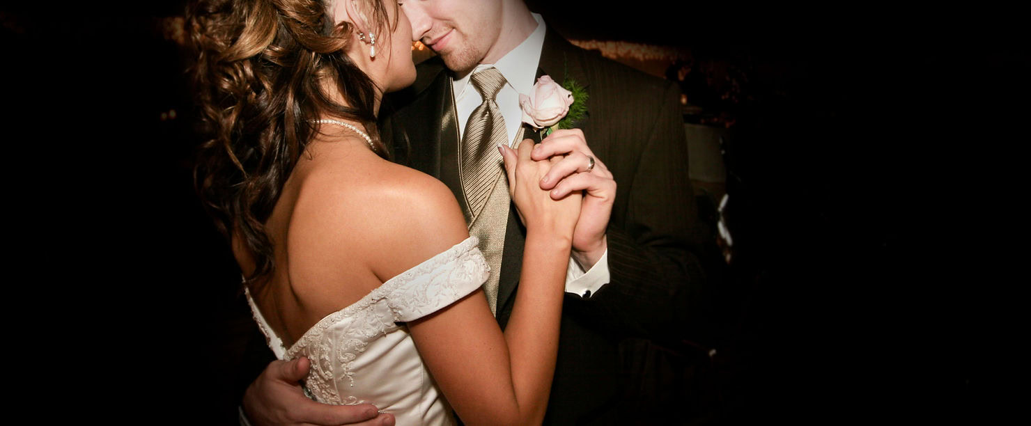 Bride and Groom dancing at Grand Rapids Wedding Venue