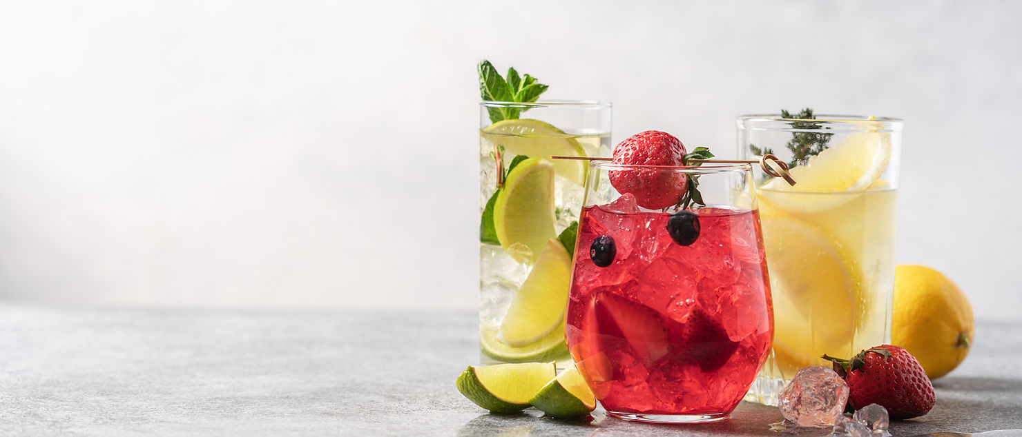Summer cocktails for Michigan wedding venue